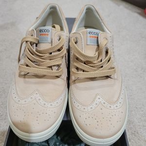 Ecco women's hybrid shoes